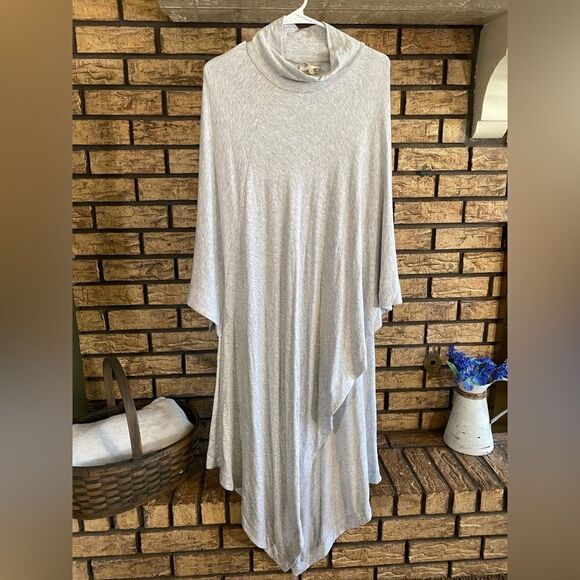 Lou & Grey Tops - Lou & grey full length kimono‎